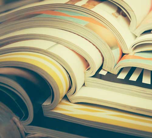 翻開的雜誌