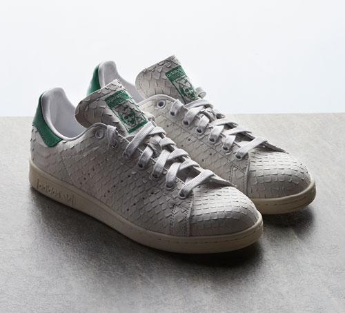 Front Row 時尚盛會–Limited Edt Chamber 的阿迪達斯 adidas Stan Smith 休閒鞋
