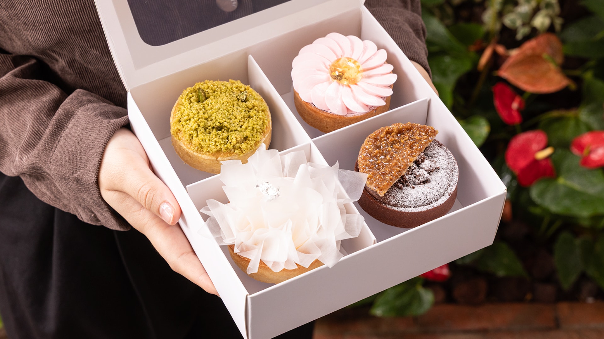 The Sweet Collective 甜品禮盒