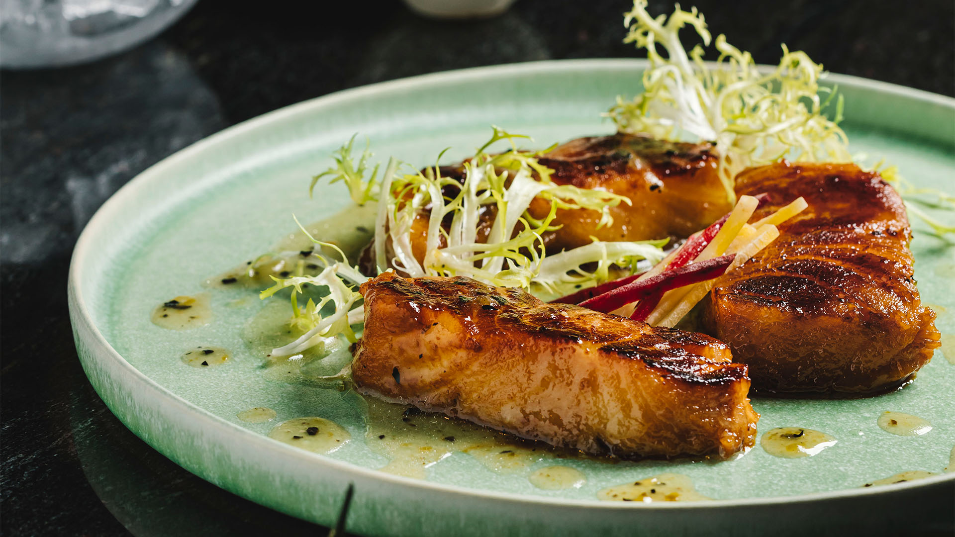 Miso Marinated Black Cod ，前往金沙劇院觀賞音樂劇前不容錯過的 KOMA 招牌佳餚