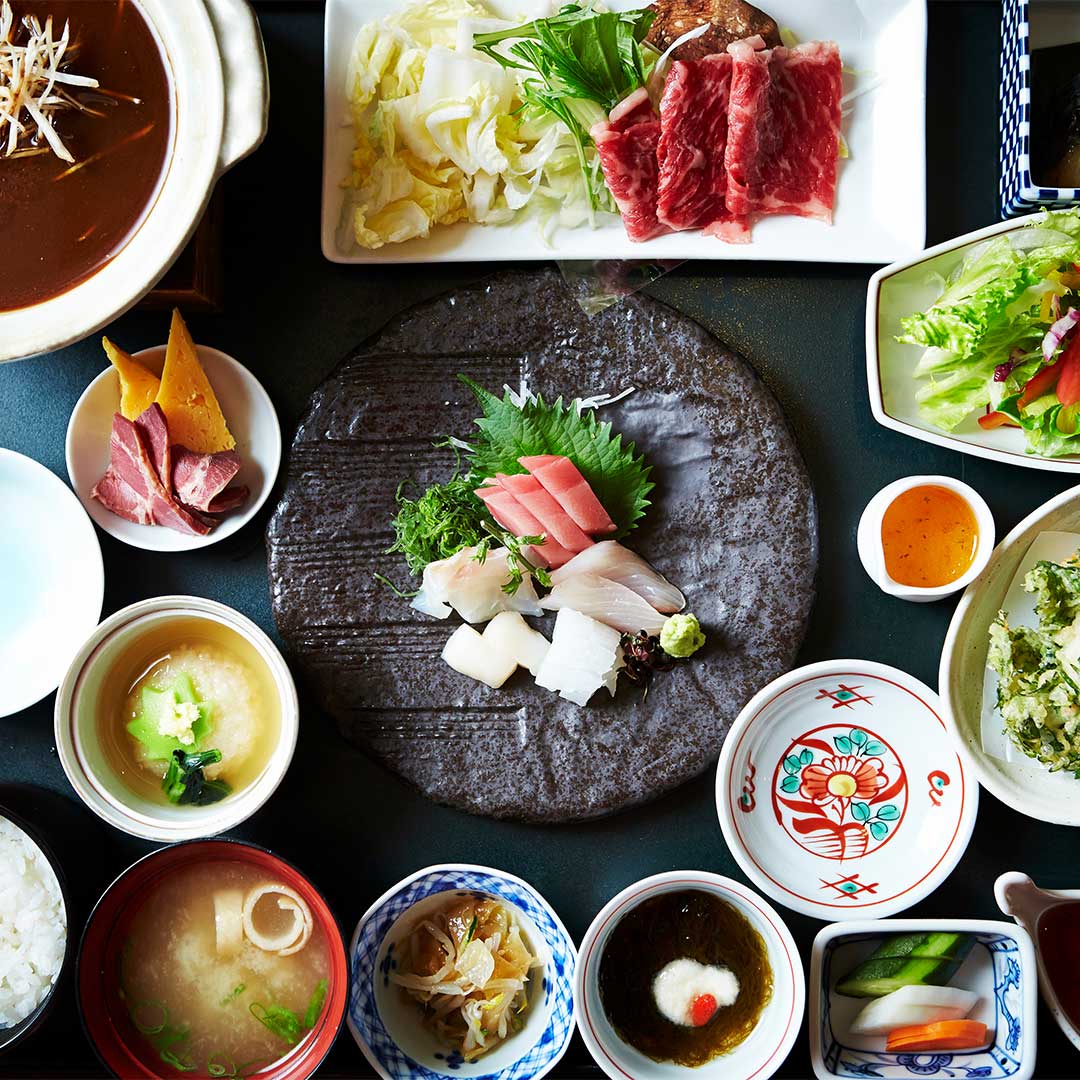 傳統的多道菜日式晚餐，Omakase 的起源