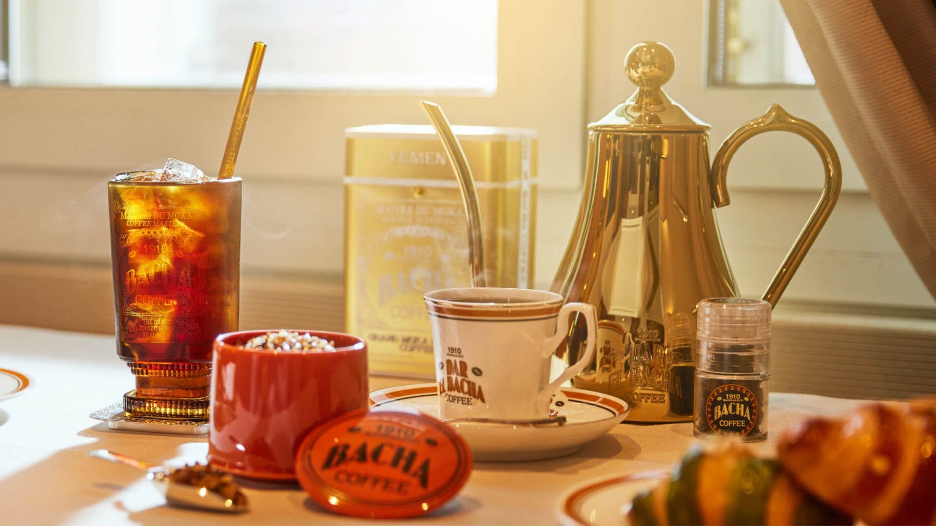 來自新加坡西式休閒餐飲咖啡廳 Bacha Coffee 所供應的咖啡與飲品