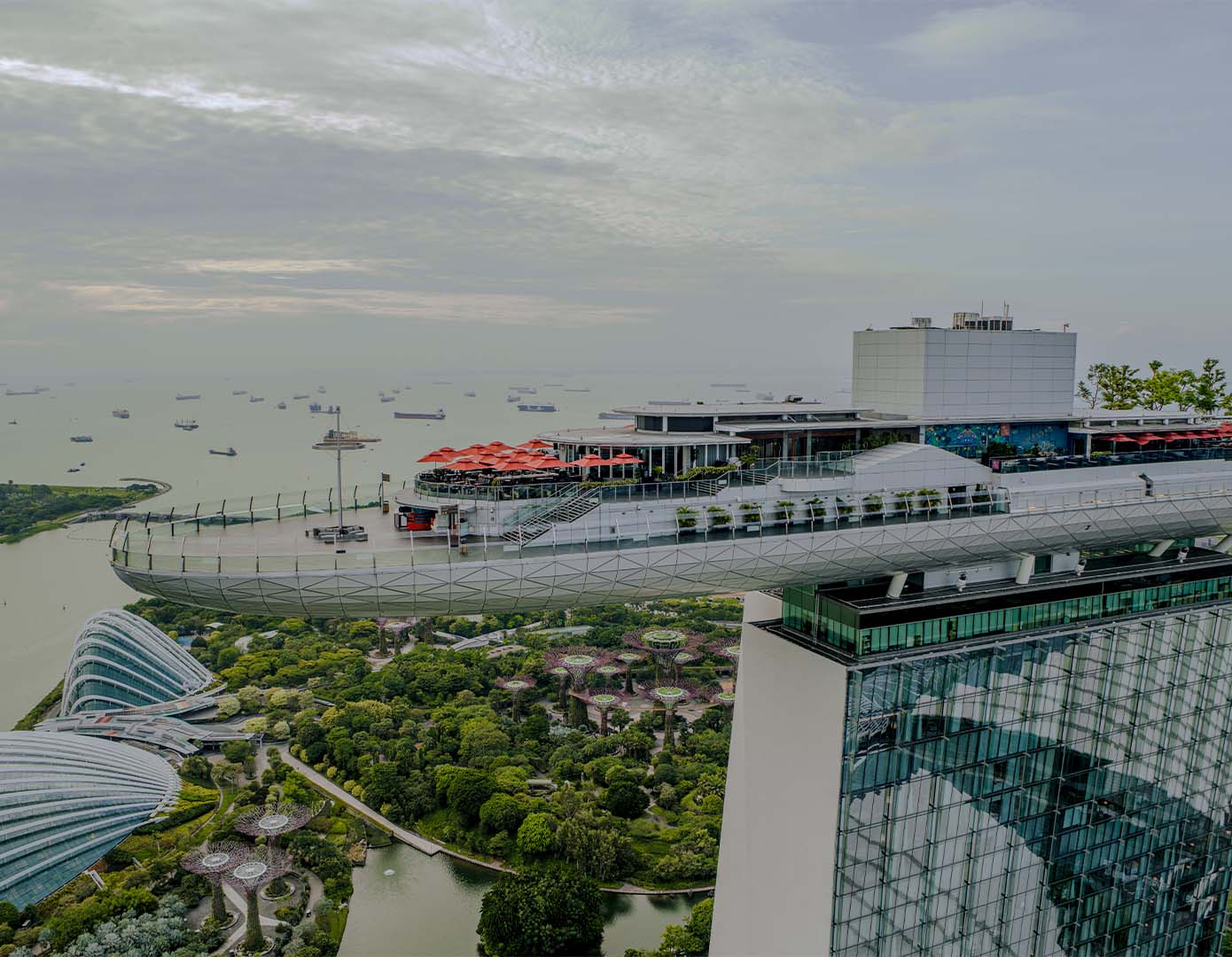 在空中花園觀景台度過歡欣情人節 