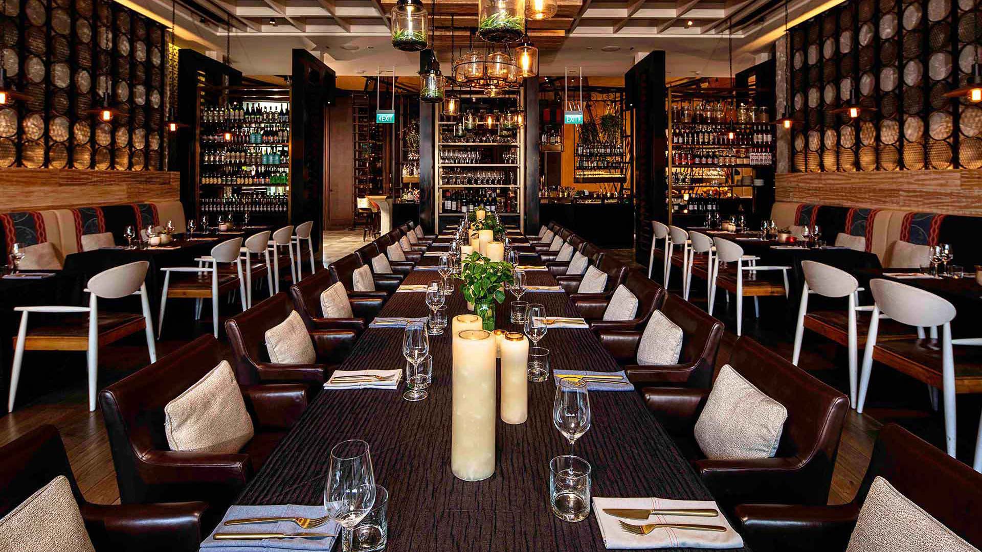 餐桌與餐廳環境，可舉辦私人宴會和活動的新加坡餐廳