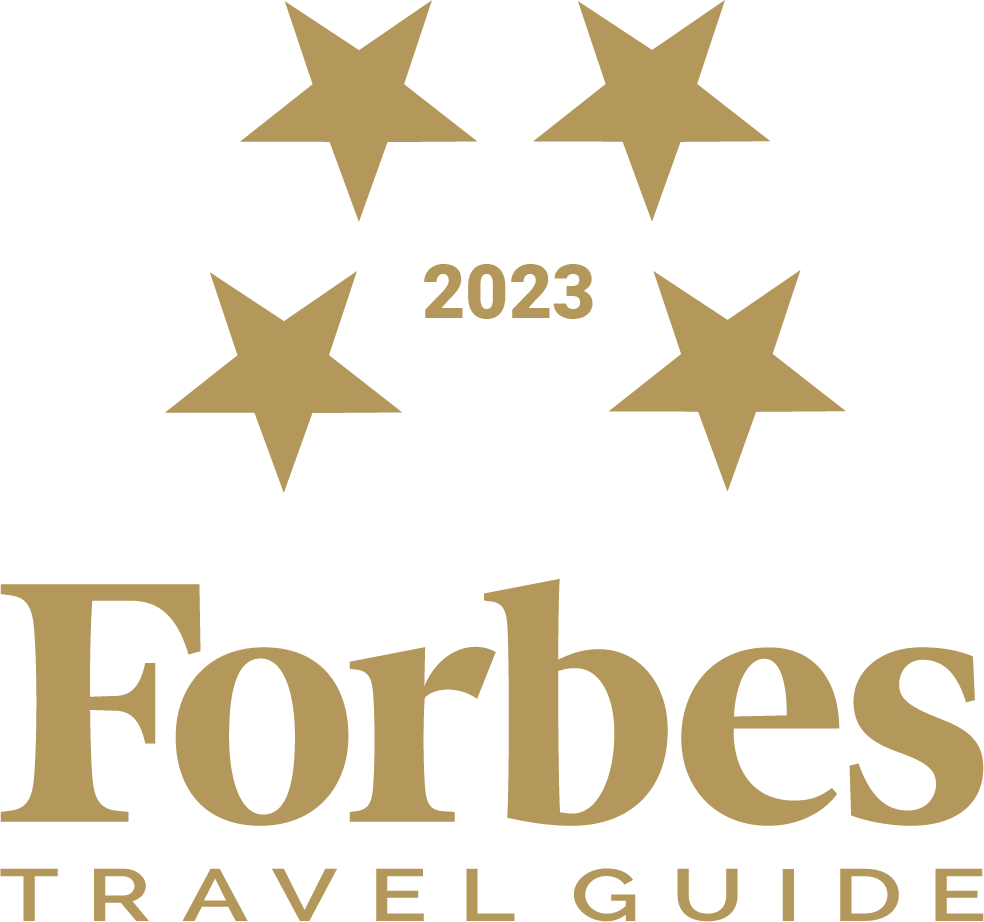 2015 至 2023 年《富比士旅遊指南》四星餐廳