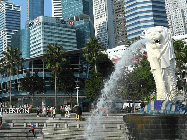 城市裡的戶外雕塑