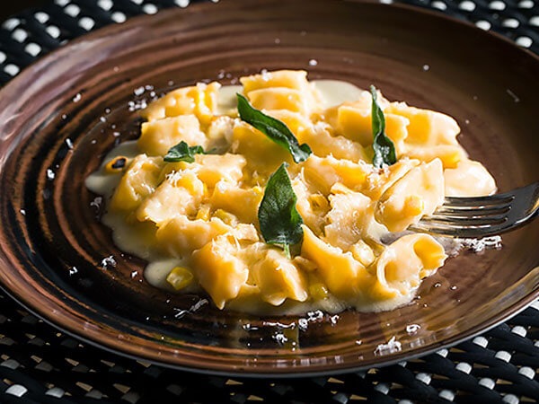 Spago 用餐室傍晚用餐優惠