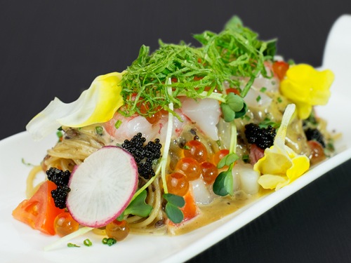 The bird-Festive- Dining-Marinabaysands