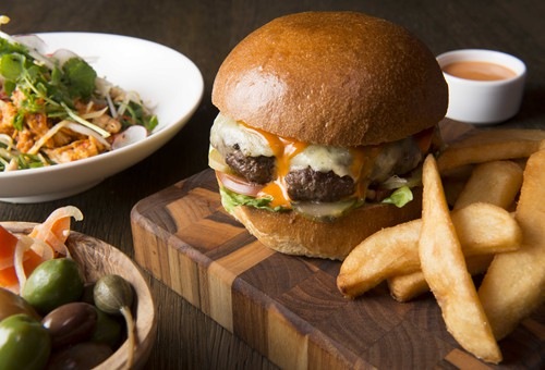 Bread Street Kitchen - beef burger, Monterey Jack cheese, spicy sriracha mayo