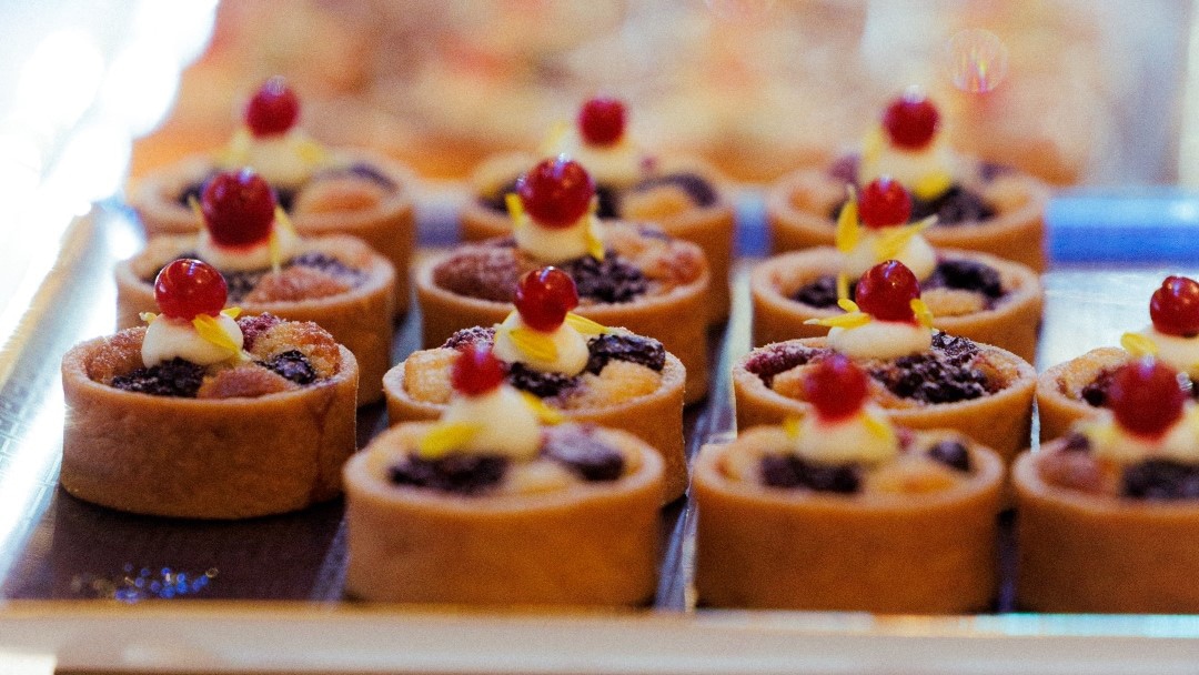 Fruit-Desserts-1920x1080-1.jpg