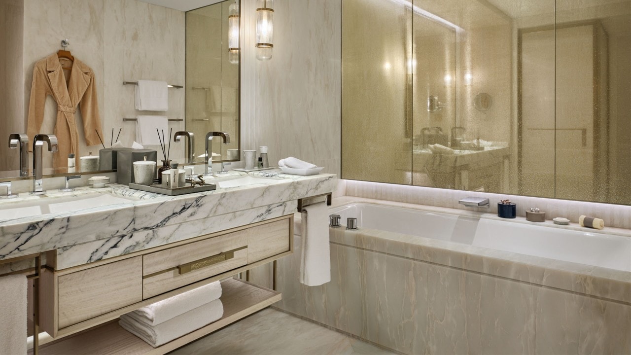 Bathtub